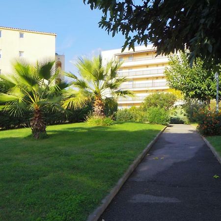 Apartamento Charmant T2 Lagon Bleu Fréjus Exterior foto